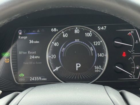 Used 2024 Lexus ES 300h w/ Premium Package FWD image 9