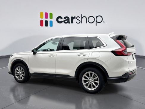 Used 2025 Honda CR-V EX image 3