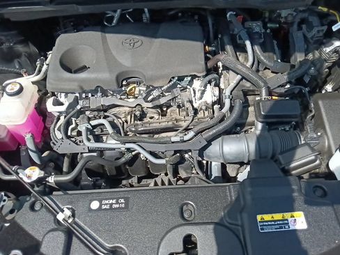 Used 2023 Toyota Sienna XSE FWD image 37