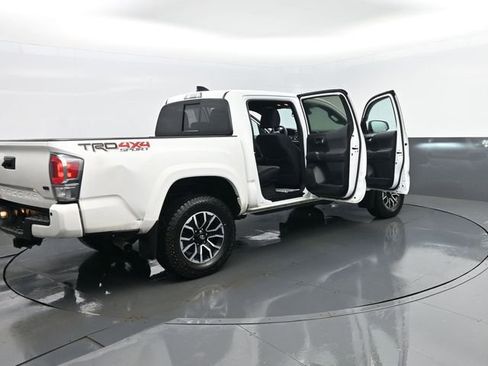 Used 2023 Toyota Tacoma TRD Sport w/ Technology Package AWD/4WD image 28