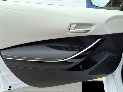 Certified 2026 Toyota Corolla XLE image 12