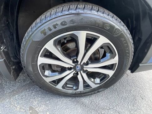 Used 2019 Subaru Forester Limited AWD/4WD image 32