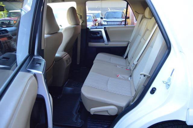 Used 2011 Toyota 4Runner SR5 AWD/4WD image 47
