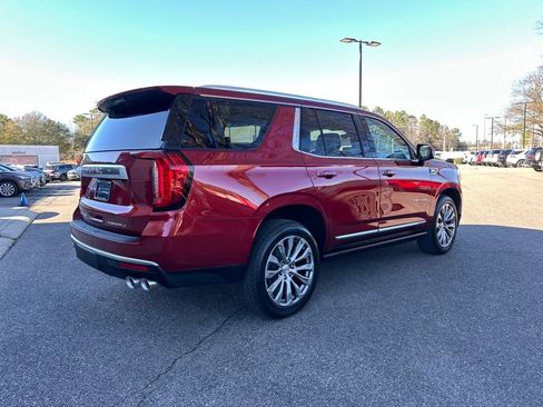 Used 2021 GMC Yukon Denali w/ Denali Premium Package image 13