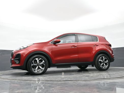 Used 2022 Kia Sportage LX image 41