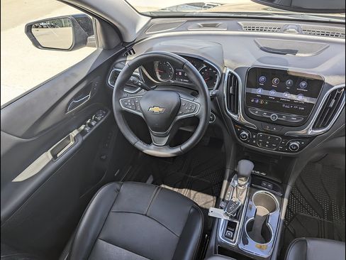 Used 2022 Chevrolet Equinox Premier AWD/4WD image 27