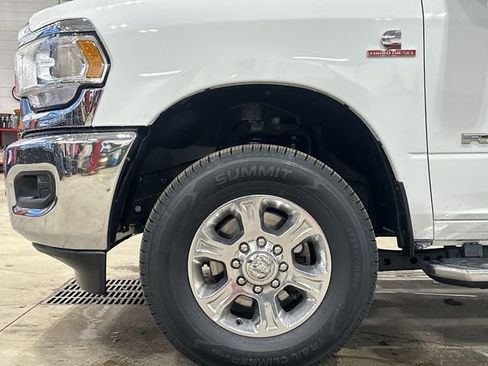 Used 2024 RAM 3500 Big Horn image 19