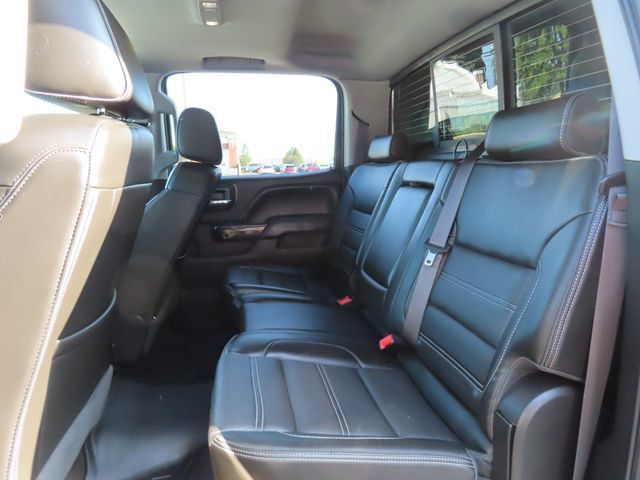 Used 2016 GMC Sierra 2500 Denali w/ Duramax Plus Package AWD/4WD image 22