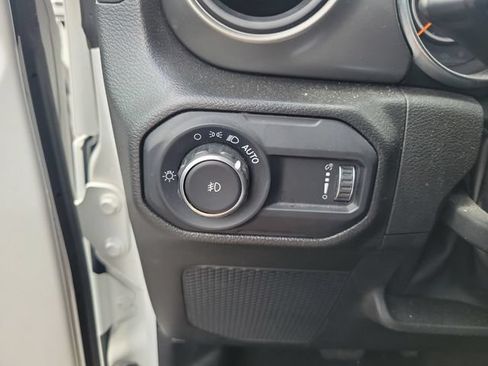 Used 2023 Jeep Wrangler Unlimited Sport AWD/4WD image 28