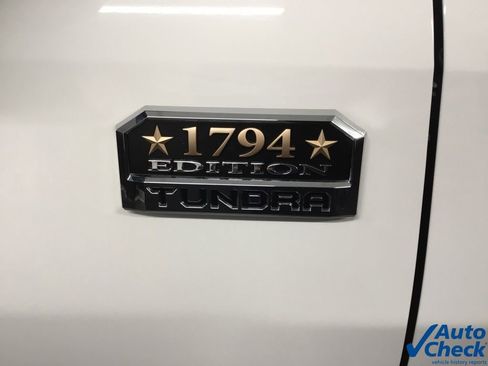 Used 2014 Toyota Tundra 1794 Edition image 20