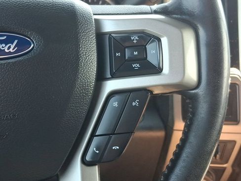 Used 2022 Ford F350 Lariat w/ Lariat Ultimate Package AWD/4WD image 22