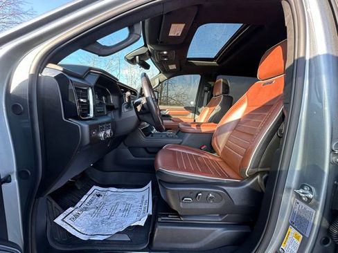 Used 2024 GMC Sierra 2500 Denali Ultimate image 26