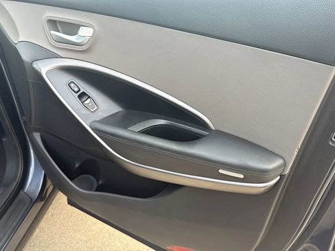 Used 2013 Hyundai Santa Fe Sport image 23