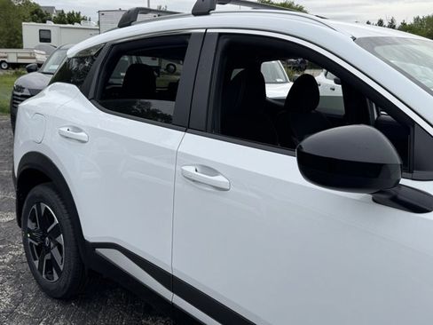 New 2026 Nissan Kicks SV w/ Cold Weather Package AWD/4WD image 6