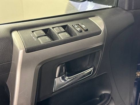 Used 2016 Toyota 4Runner SR5 Premium AWD/4WD image 13
