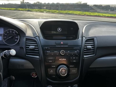 Used 2018 Acura RDX FWD image 15