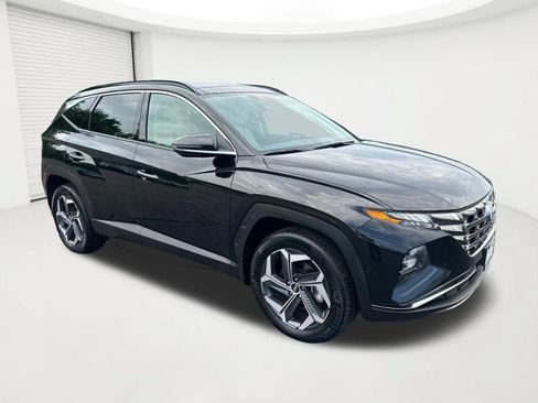 Certified 2024 Hyundai Tucson Limited AWD/4WD image 3