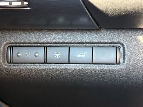 Certified 2025 Nissan Pathfinder Rock Creek image 34