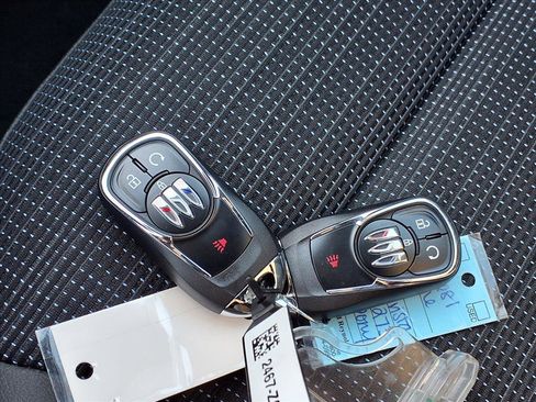 New 2026 Buick Envista Preferred w/ Convenience I Package image 11