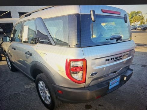 Used 2021 Ford Bronco Sport Base image 2