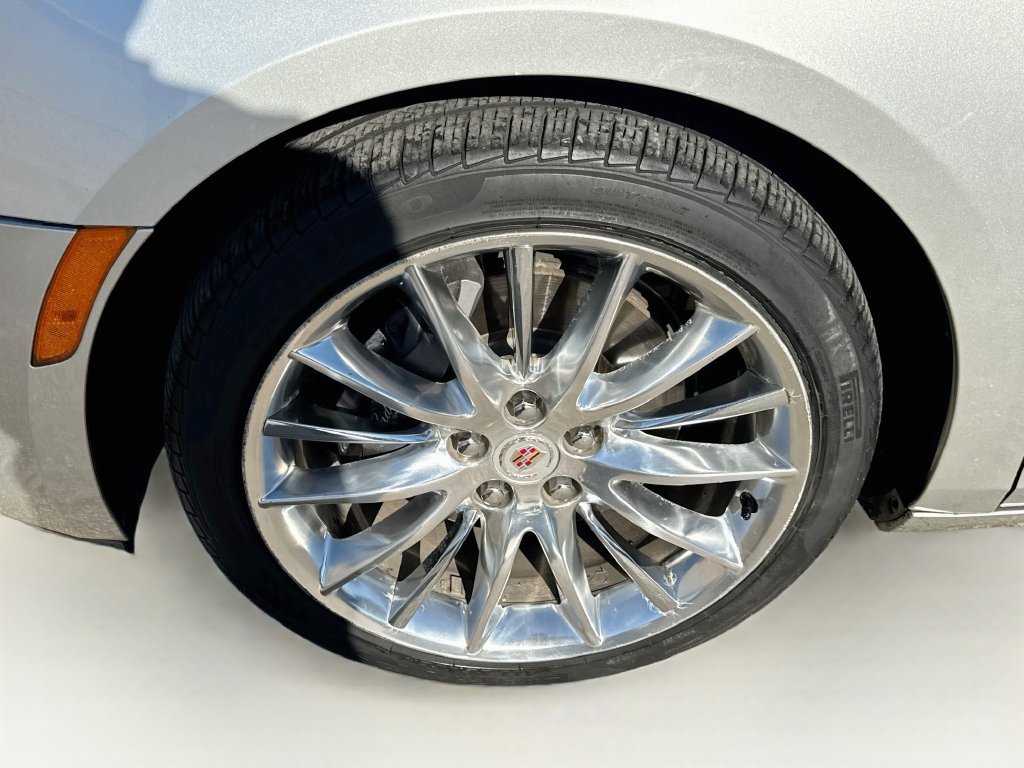 Used 2013 Cadillac XTS Premium FWD image 40