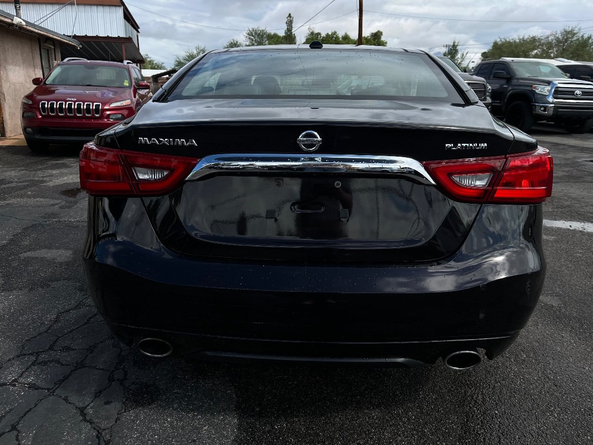 Used 2017 Nissan Maxima Platinum FWD image 6