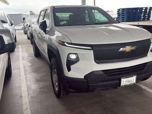 Used 2024 Chevrolet Silverado EV W/T image 3