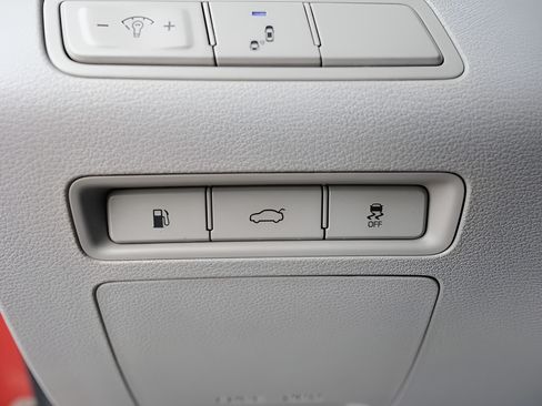 Used 2018 Hyundai Sonata SE FWD image 21