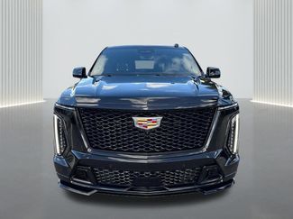 Used 2025 Cadillac Escalade V video 2