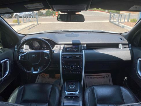 Used 2016 Land Rover Discovery Sport HSE AWD/4WD image 17