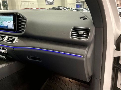 Certified 2025 Mercedes-Benz GLE 350 4MATIC image 12