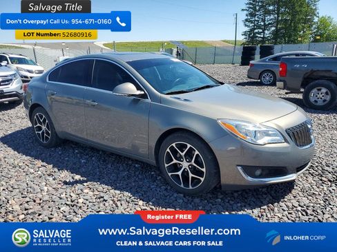 Used 2017 Buick Regal Sport Touring FWD image 5