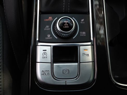 Used 2024 Kia Telluride EX X-Line AWD/4WD image 17