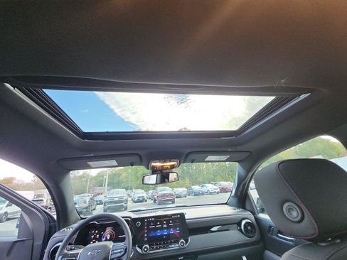 New 2026 Chevrolet Colorado Z71 w/ Technology Package image 21