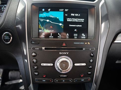 Used 2018 Ford Explorer Sport AWD/4WD image 13