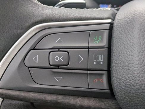 New 2025 Jeep Grand Cherokee L Limited w/ Black Appearance Package image 22