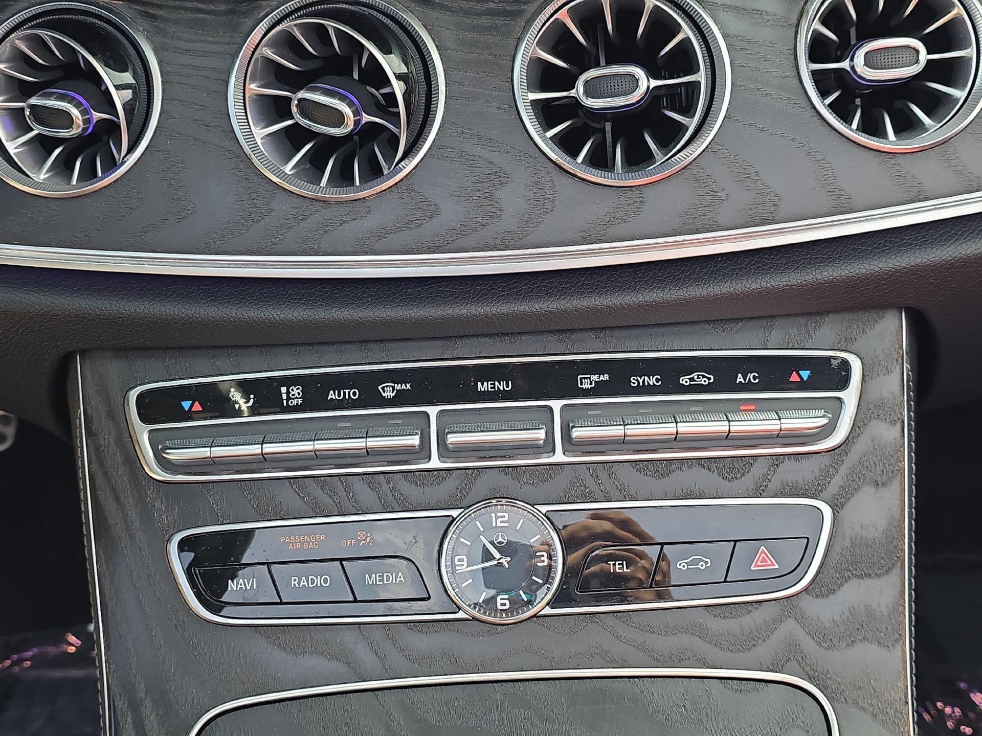 Used 2020 Mercedes-Benz E 450 Cabriolet image 24
