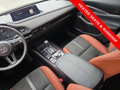 Used 2024 MAZDA CX-30 Carbon image 12