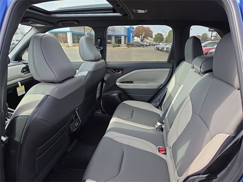 New 2025 Subaru Forester Limited image 8