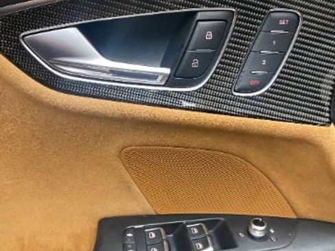 Used 2017 Audi RS 7 Performance w/ Driver Assistance Package image 20