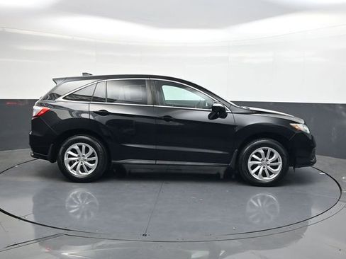 Used 2017 Acura RDX AWD image 3