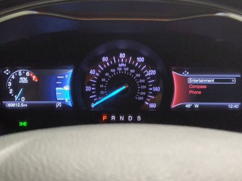 Used 2019 Ford Fusion SEL FWD image 23