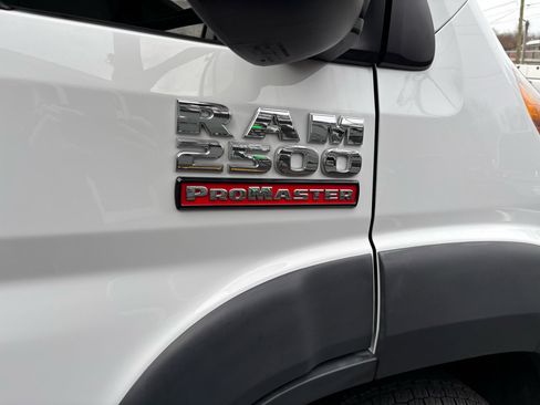 Used 2018 RAM ProMaster 2500 image 10