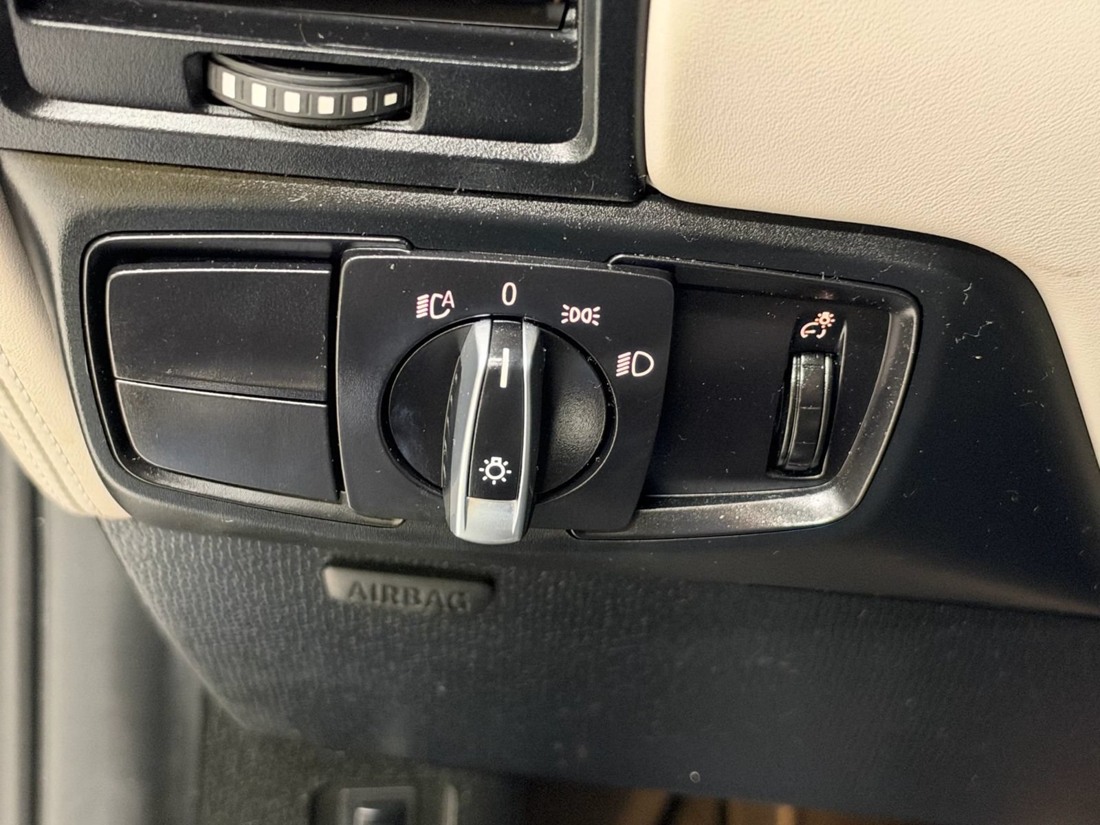 Used 2014 BMW i3 w/ Range Extender RWD image 27