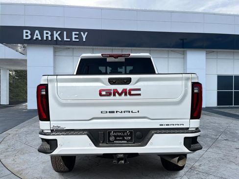 New 2026 GMC Sierra 2500 Denali w/ Denali Reserve Package image 6