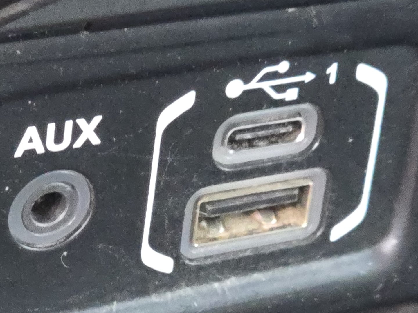 Used 2021 Jeep Gladiator Sport AWD/4WD image 9