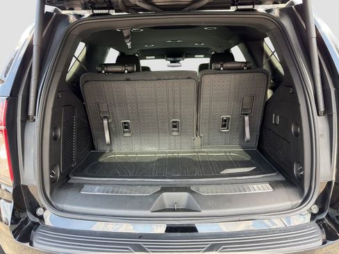 Used 2024 Chevrolet Tahoe Z71 AWD/4WD image 29