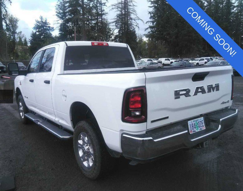 Used 2026 RAM 2500 Big Horn AWD/4WD image 3