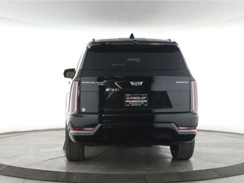 Used 2026 Cadillac Escalade IQL Sport 2 AWD/4WD image 11