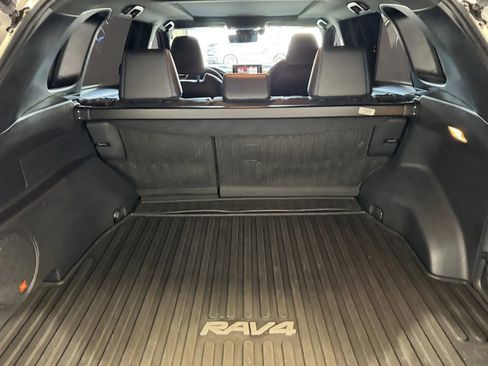 Used 2021 Toyota RAV4 XSE image 8